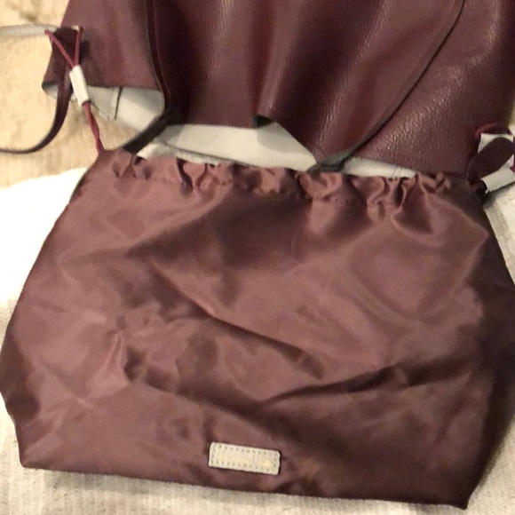 Authentic - Picture 7 of 8